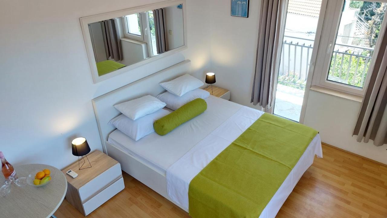 Sea Side Apartments Vodice Dış mekan fotoğraf