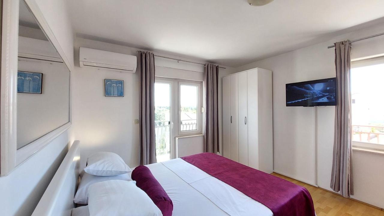 Sea Side Apartments Vodice Dış mekan fotoğraf