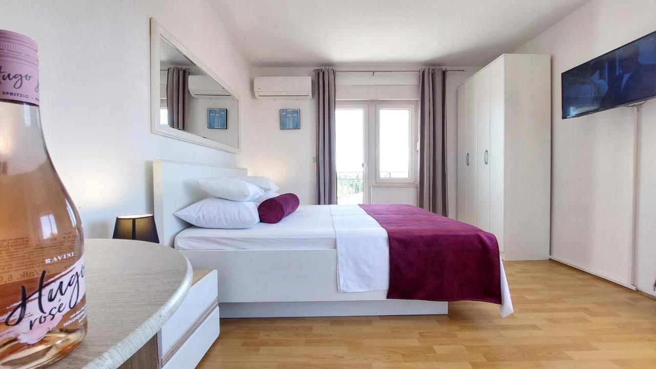 Sea Side Apartments Vodice Dış mekan fotoğraf
