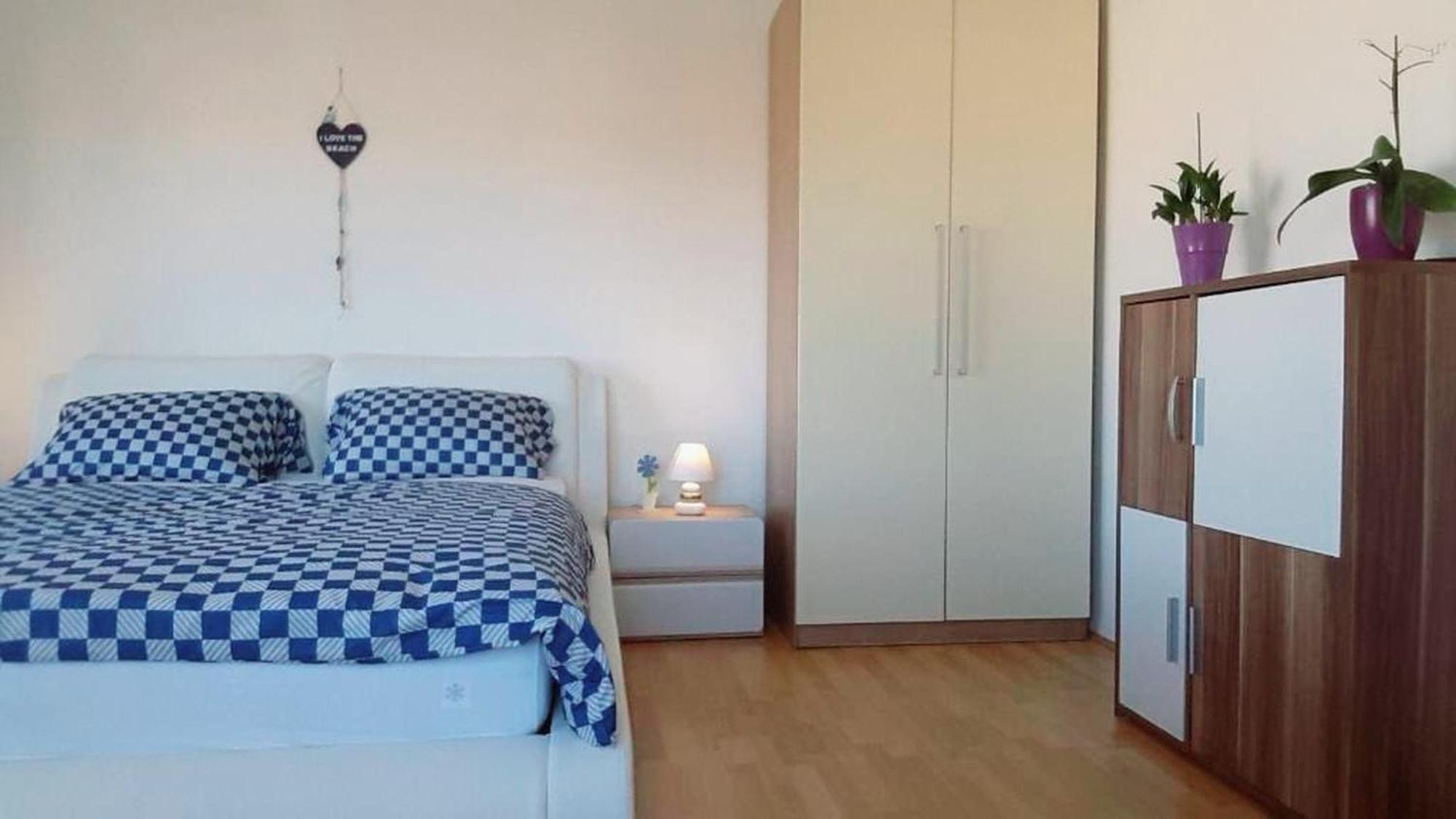 Sea Side Apartments Vodice Oda fotoğraf