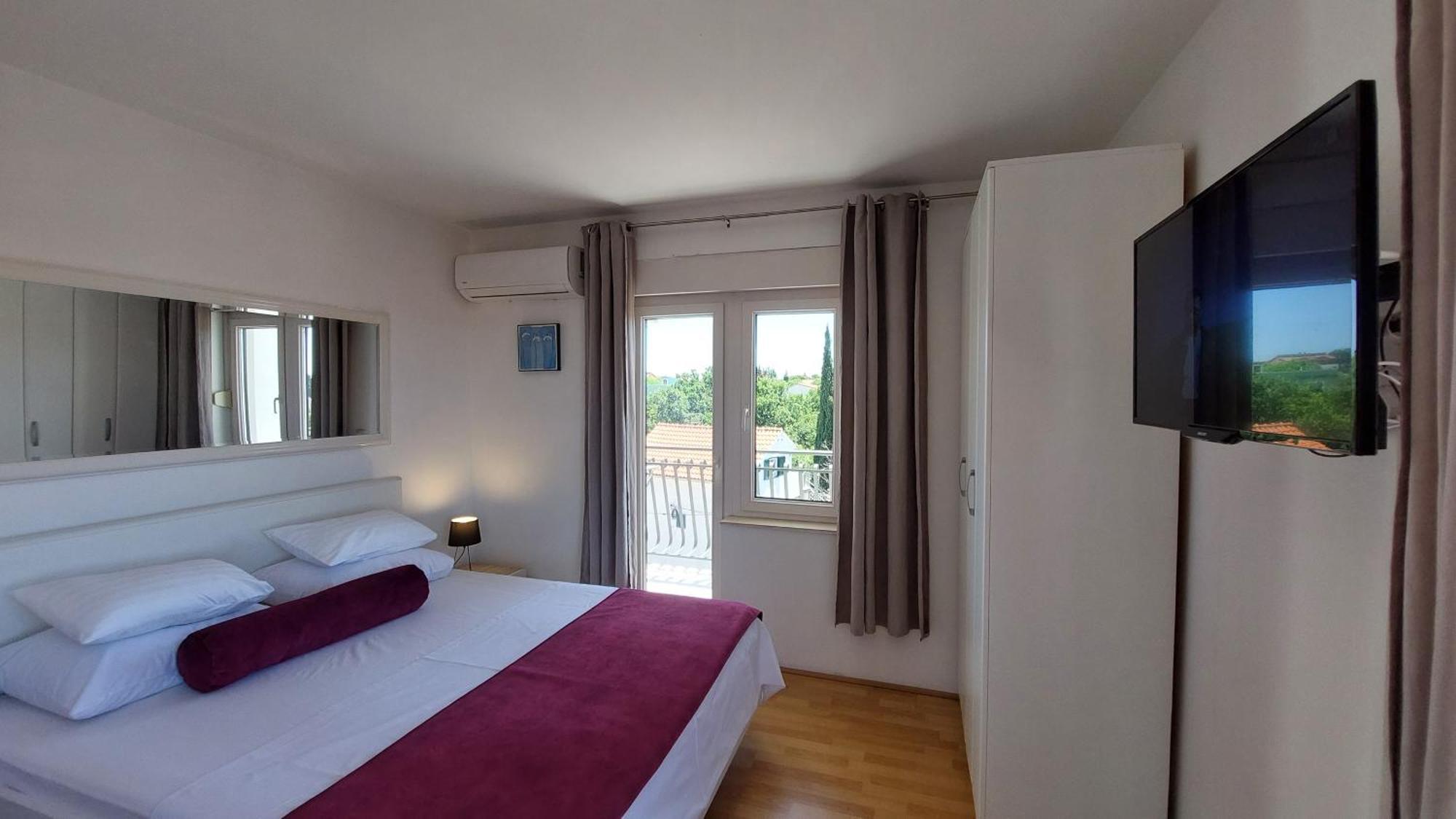 Sea Side Apartments Vodice Dış mekan fotoğraf